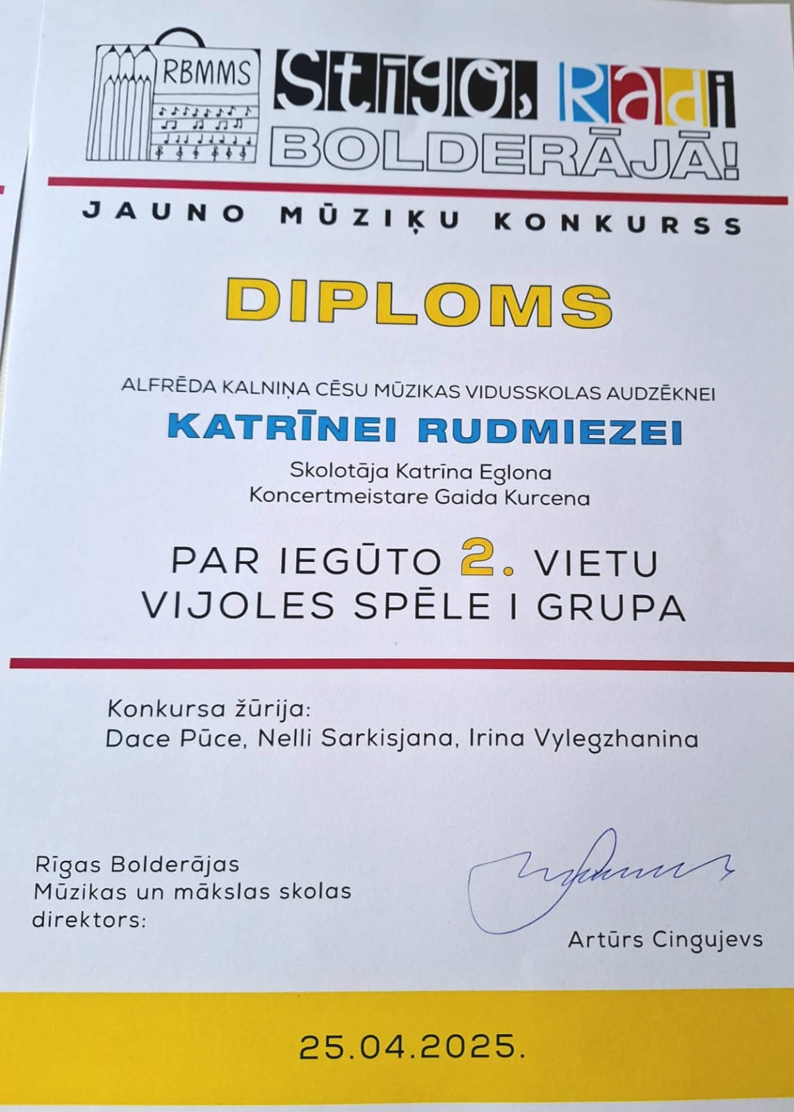 AKCMV audzēknei panākumi stīgu instrumentspēles konkursā