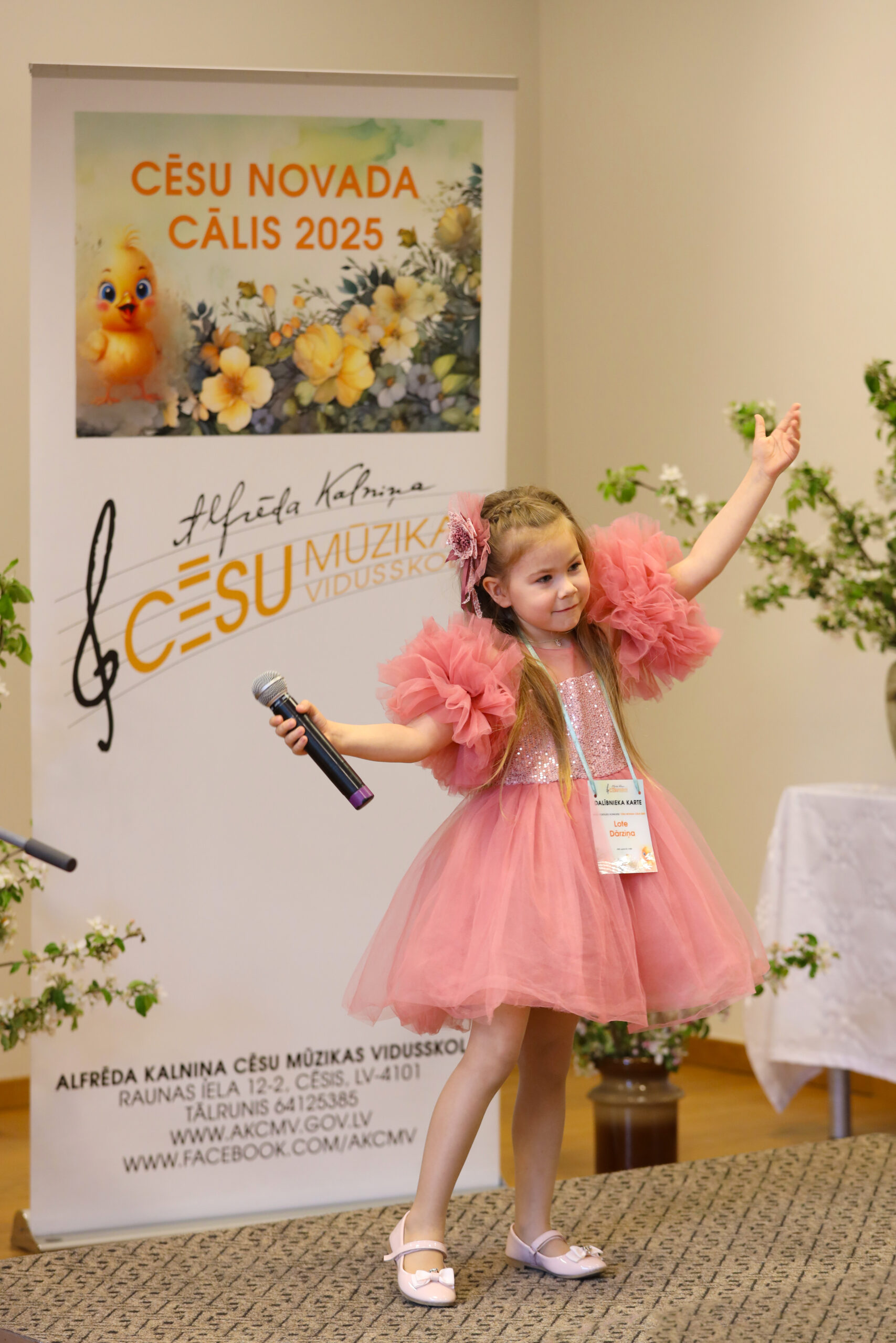 Mazo vokālistu konkurss “Cēsu novada Cālis 2025”