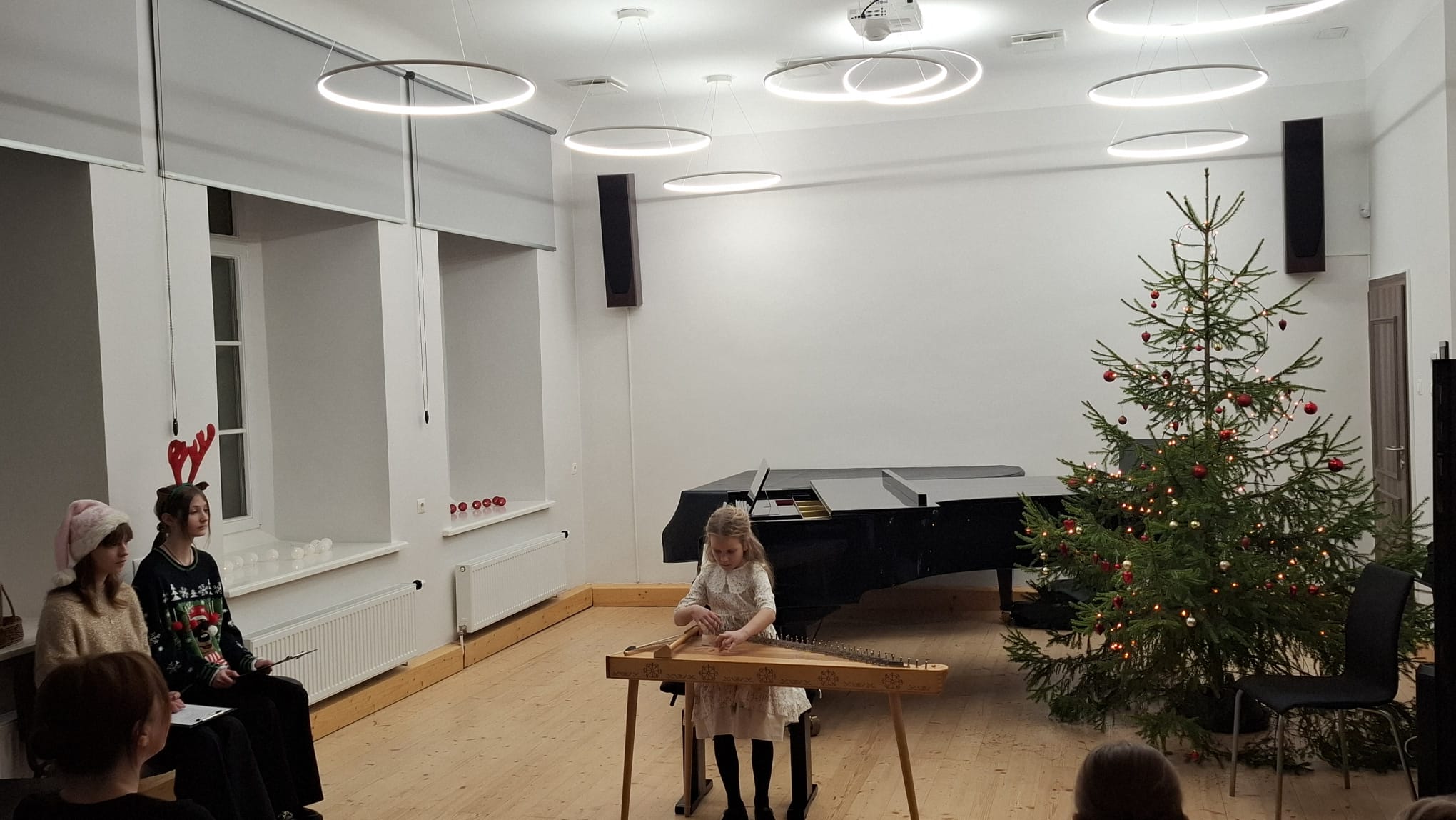 2. klašu Ziemassvētku koncerts