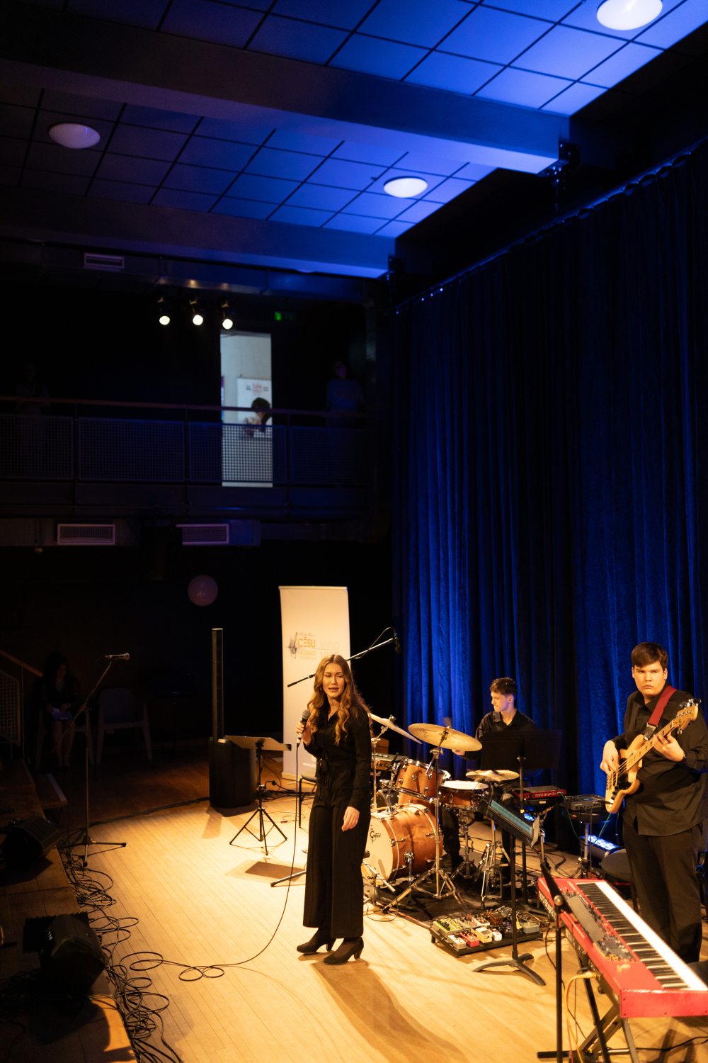 Starptautiskais populārās un džeza mūzikas dziedātāju konkurss“Dziesmu putenis”