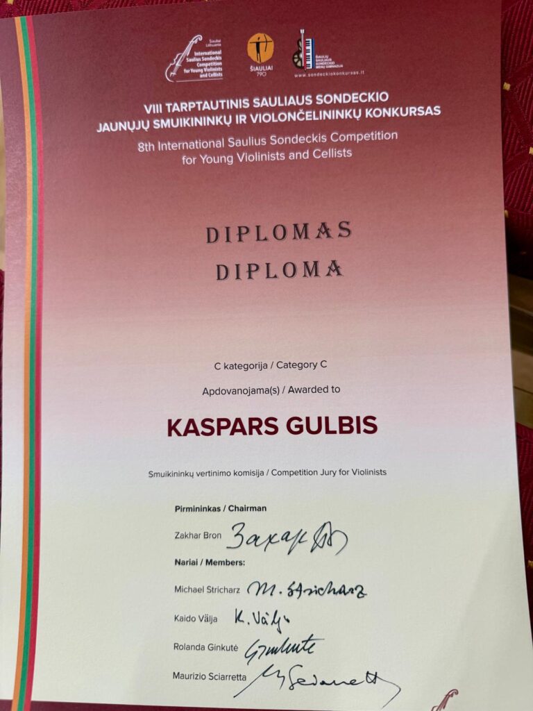AKCMV audzēknim lieliski panākumi starptautiskā konkursā